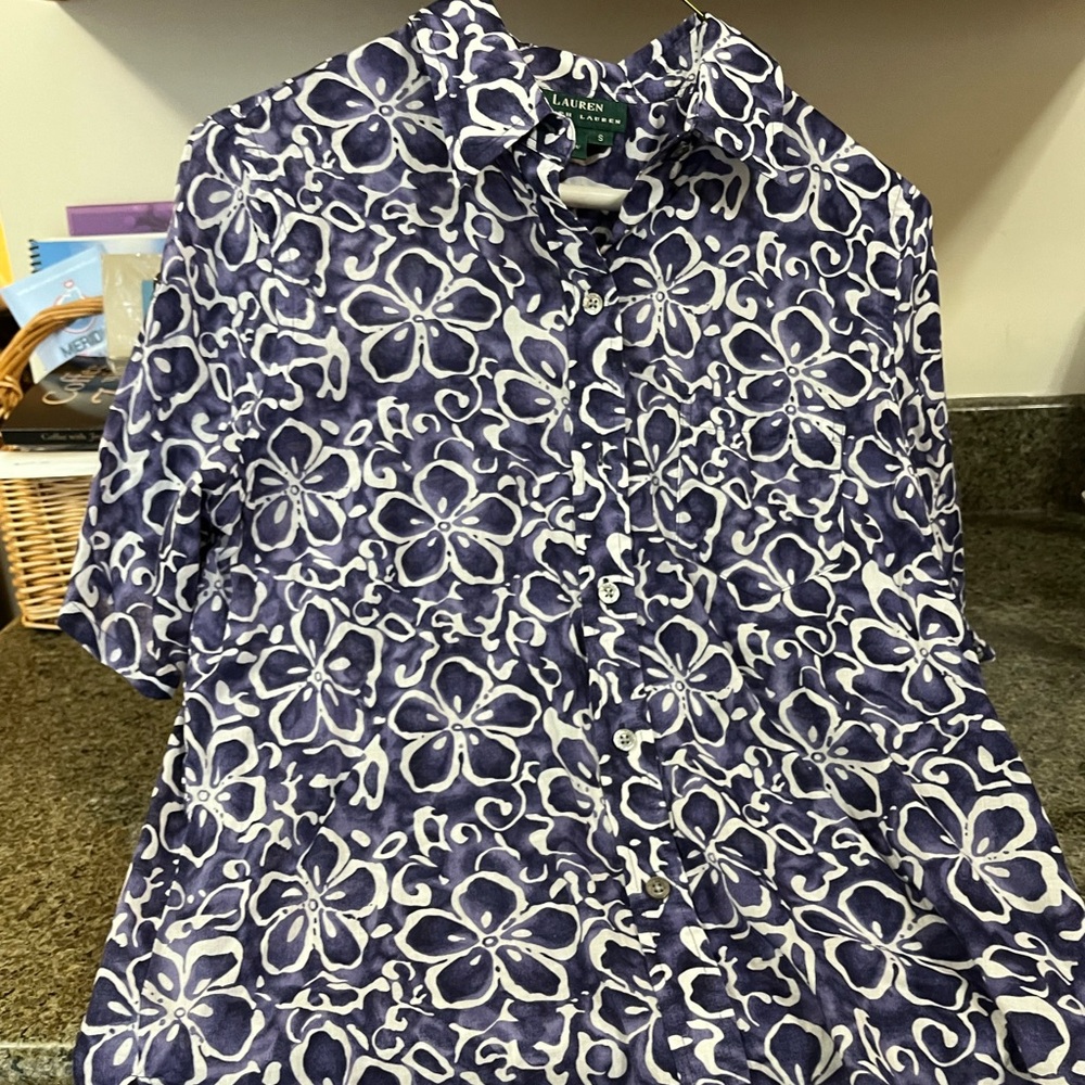 Lauren Ralph Lauren Floral Button-Up Shirt - Blue and White